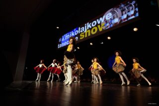 Mikołajkowe baletowe show taneczne. Dom Kultury w Łapach