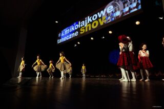 Mikołajkowe baletowe show taneczne. Dom Kultury w Łapach