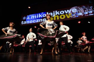 Mikołajkowe baletowe show taneczne. Dom Kultury w Łapach