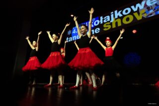 Mikołajkowe baletowe show taneczne. Dom Kultury w Łapach