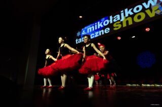 Mikołajkowe baletowe show taneczne. Dom Kultury w Łapach