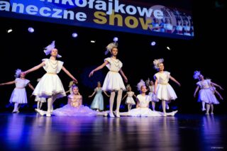 Mikołajkowe baletowe show taneczne. Dom Kultury w Łapach