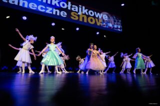 Mikołajkowe baletowe show taneczne. Dom Kultury w Łapach