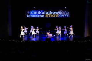 Mikołajkowe baletowe show taneczne. Dom Kultury w Łapach