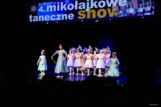 Mikołajkowe baletowe show taneczne. Dom Kultury w Łapach