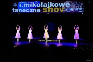 Mikołajkowe baletowe show taneczne. Dom Kultury w Łapach