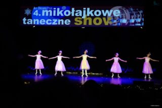 Mikołajkowe baletowe show taneczne. Dom Kultury w Łapach