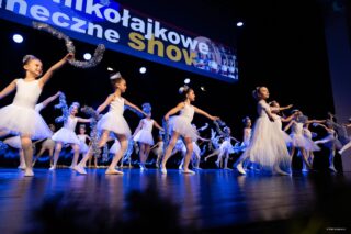 Mikołajkowe baletowe show taneczne. Dom Kultury w Łapach