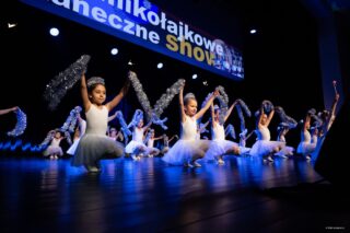 Mikołajkowe baletowe show taneczne. Dom Kultury w Łapach