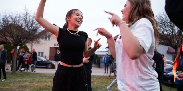Piknik sąsiedzki na stulecie dkLapy.PL