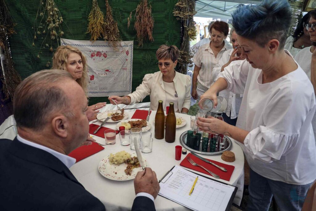 Losowe zdjęcie z galerii