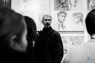 wystawa rysunków uczestników pracowni Trzy Kolory dkLapy.PL