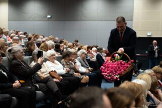 Luźne Granie. Koncert 8 marca dkLapy.PL