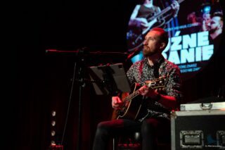 Luźne Granie. Koncert 8 marca dkLapy.PL