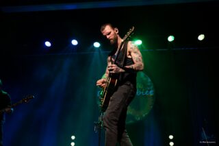 Luźne Granie. Koncert 8 marca dkLapy.PL