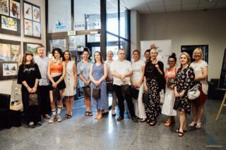 otwarcie wystawy podsumowującej drugie półrocze pracy Pracowni Malarstwa i Rysunku „Trzy Kolory”, działającej w Domu Kultury w Łapach