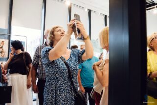 otwarcie wystawy podsumowującej drugie półrocze pracy Pracowni Malarstwa i Rysunku „Trzy Kolory”, działającej w Domu Kultury w Łapach